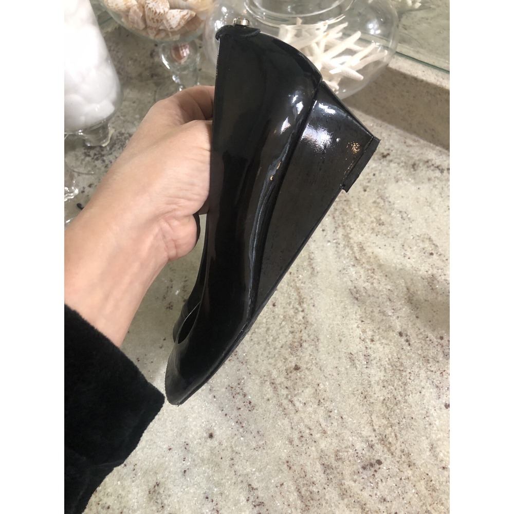 Stuart Weitzman Women's Black Patent Leather Open Toe Wedge Heels 6.5M